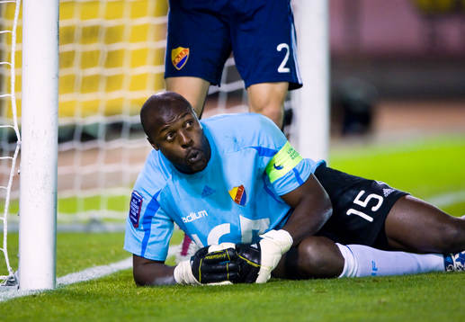 Pa Dembo Touray, målvakt, Djurgården pustar ut
