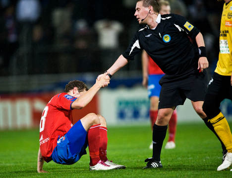 Magnus Ahlsén, domare, hjälp, genre