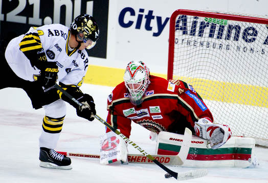 Mattias Beck, AIK, Johan Holmqvist, målvakt, Frölunda