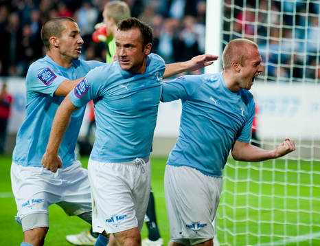 Daniel Larsson, Malmö har gjort 2-0, jubel