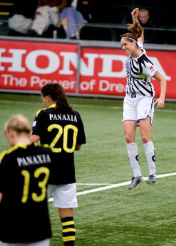 Kathryn Gill, LDB. Jubel, glädje