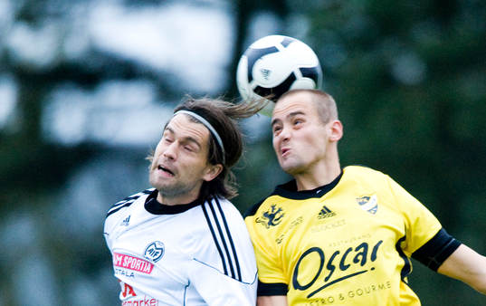 Nickduell, Adam Larsson, IFK Hässleholm