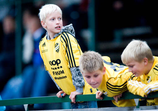 Knattar, fotbollssupporters, pojkar