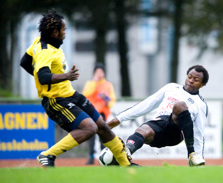 Cheick Diallo, Motala och Guyguy Lema, Hässleholm.