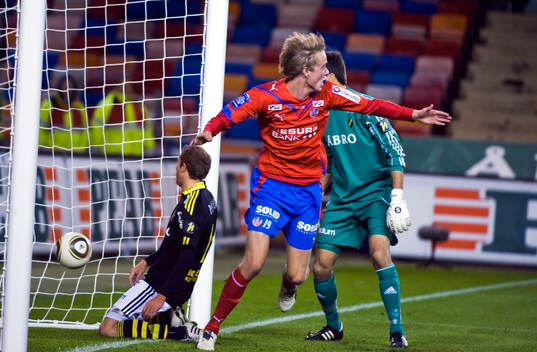 Kenny Pavey, AIK  och Rasmus Jönsson, Helsingborg