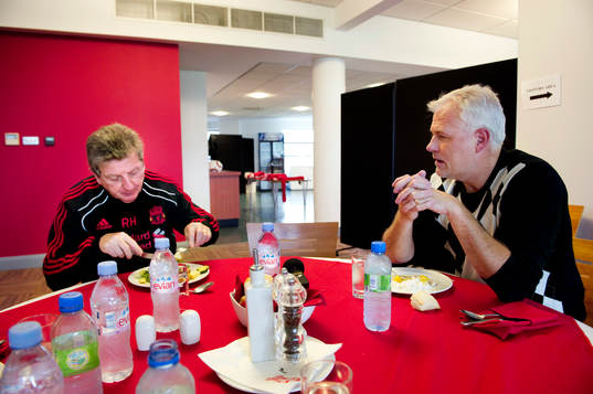 Roy Hodgson, tränare och Glenn Hysén