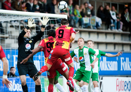 Peter Ijeh, Syrianska är framme på målchans