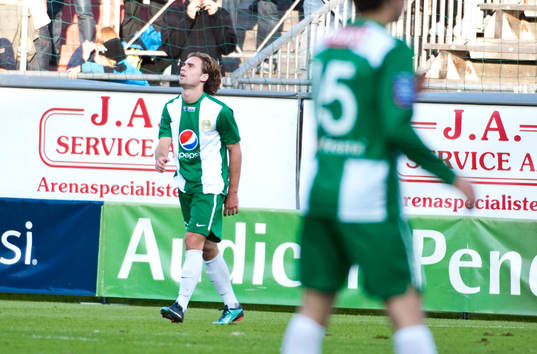 Simon Helg, Hammarby missar en målchans