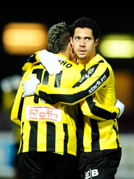 Paulinho, Häcken, kramas om