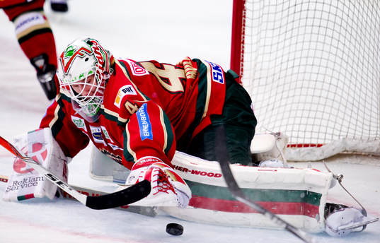 Johan Holmqvist, målvakt, Frölunda