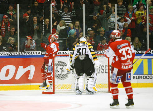 Ilkka Pikkarainen, Timrå avgör med 3-2 (jubel)