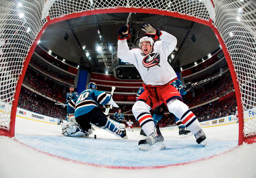 Nikita Filatov, Columbus, åker in mot mål och jublar