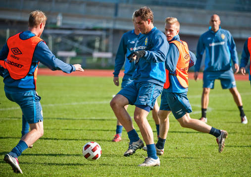 Johan Elmander med lindad hand