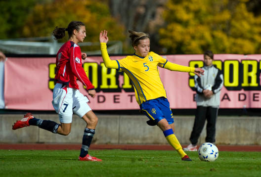 Maria Rolke, Norge och Olivia Hedman, Sverige