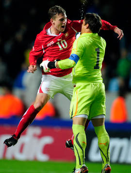 Fabien Frei och Yann Sommer, Schweiz (målvakt, jubel)