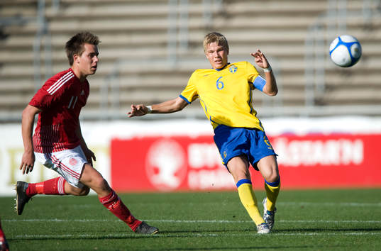Oscar Lewicki, Sverige
