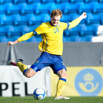 Anton Henningsson, Sverige