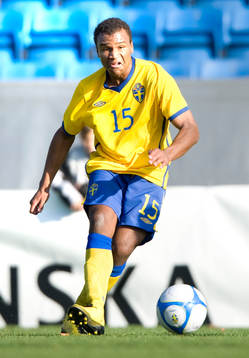 Serge-Junior Martinsson Ngouali, Sverige