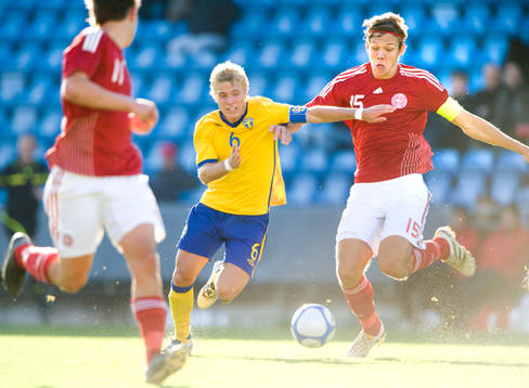 Oscar Lewicki, Sverige och Jannik Vestergaard, Danmark