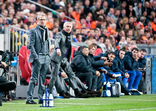 Erik Hamrén, förbundskapten och Bert van Marwijk, Holland