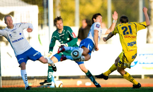 Marcus Bergholtz, Ängelholm, nära kvittera