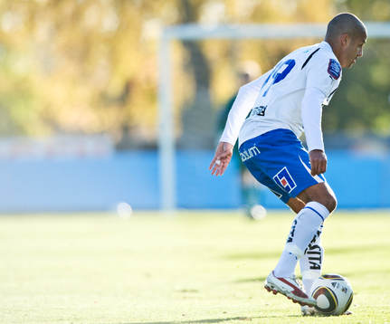Bruno Santos, genre