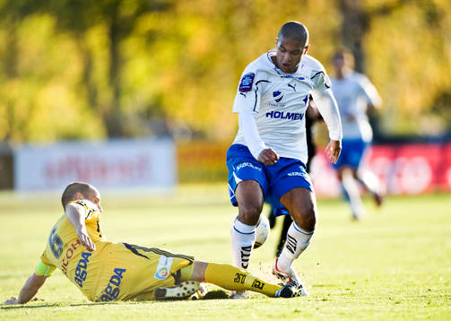 Bruno Santos, Norrköping, tackling, glidtackling