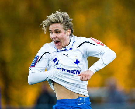 1-2 och allsvenskan, inhopparen Christoffer Nyman, 18 år,