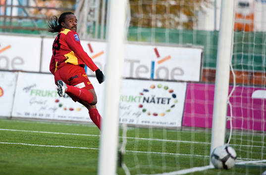 Peter Ijeh, Syrianska sparkar in 1-0