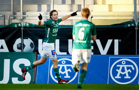 Daniel Åkervall, Brage jubel
