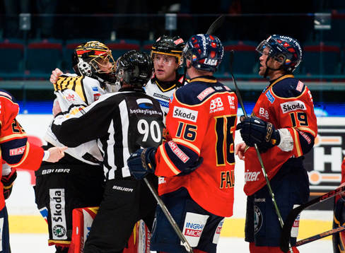 Brynäs målvakt Niklas Svedberg gav sig