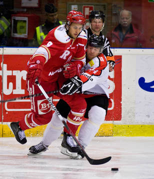 Ossi Pellinen, Troja, Nichlas Hardt, Malmö