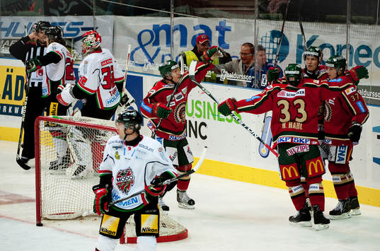 Ville Mäntymaa, Frölunda, gör 1-0