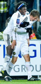 0-1 Viktor Lundberg, AIK, jubel med  Mohamed Bangura