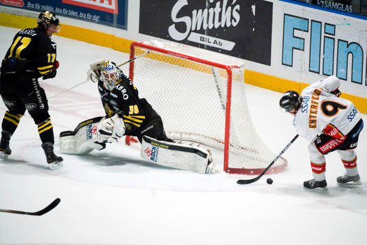 Fredrik Carlsson, Viktor Fast, målvakt, AIK och Sebastian