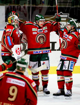 Johan Holmqvist, målvakt, Henrik Tömmernes, Oscar Hedman,