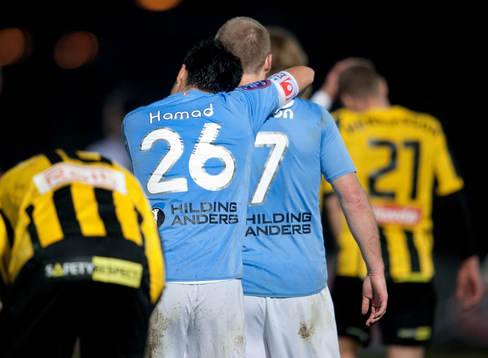 Jiloan Hamad, Malmö, kramar om Daniel Larsson