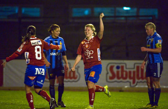 Caroline Frånberg, Djurgården, Kim Ekebom, Örebro och