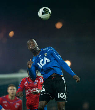 Joe Sise, Halmstad. Nick