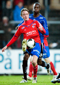 Rasmus Jönsson, Helsingborg, och Joe Sise, Halmstad