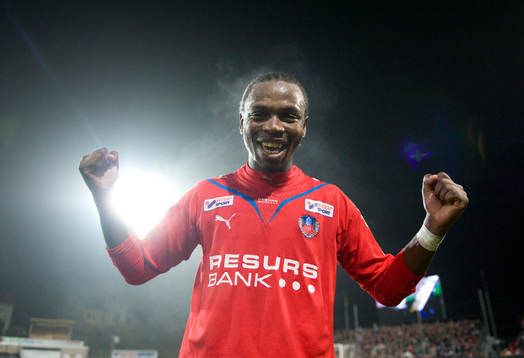 May Mahlangu som gjorde 2-0, jubel