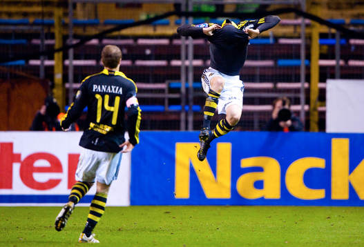 Viktor Lundberg, AIK firar sitt 2-0 mål för AIK. Jubel,