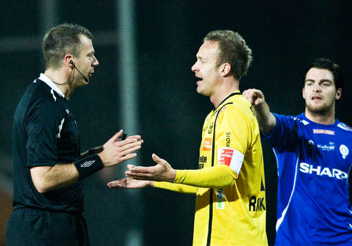 Daniel Stålhammar, domare och Marcus Ekenberg, Mjällby