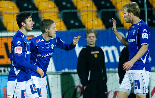 0-1 Paulus Roiha, som grattas