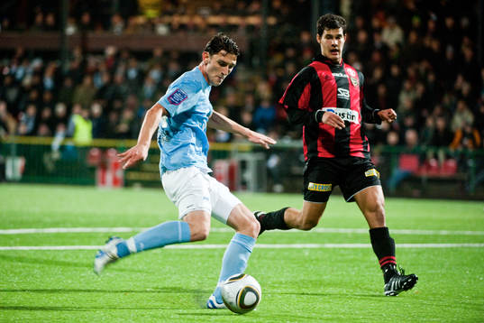 Agon Mehmeti, Malmö skjuter