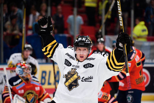 Oscar Ahlström, AIK jubel
