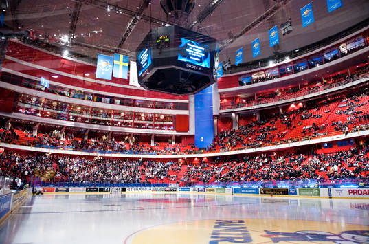 Matchen mellan Djurgården och AIK skjuts upp till 19.20