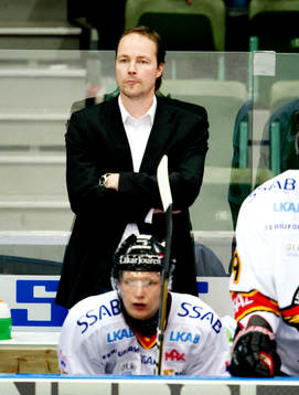 Roger Åkerström, assisterande tränare