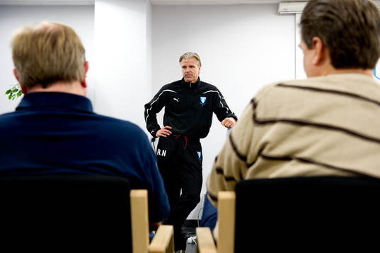 Roland Nilsson, tränare