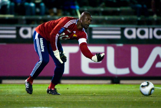 Pa Dembo Touray, målvakt, Djurgården